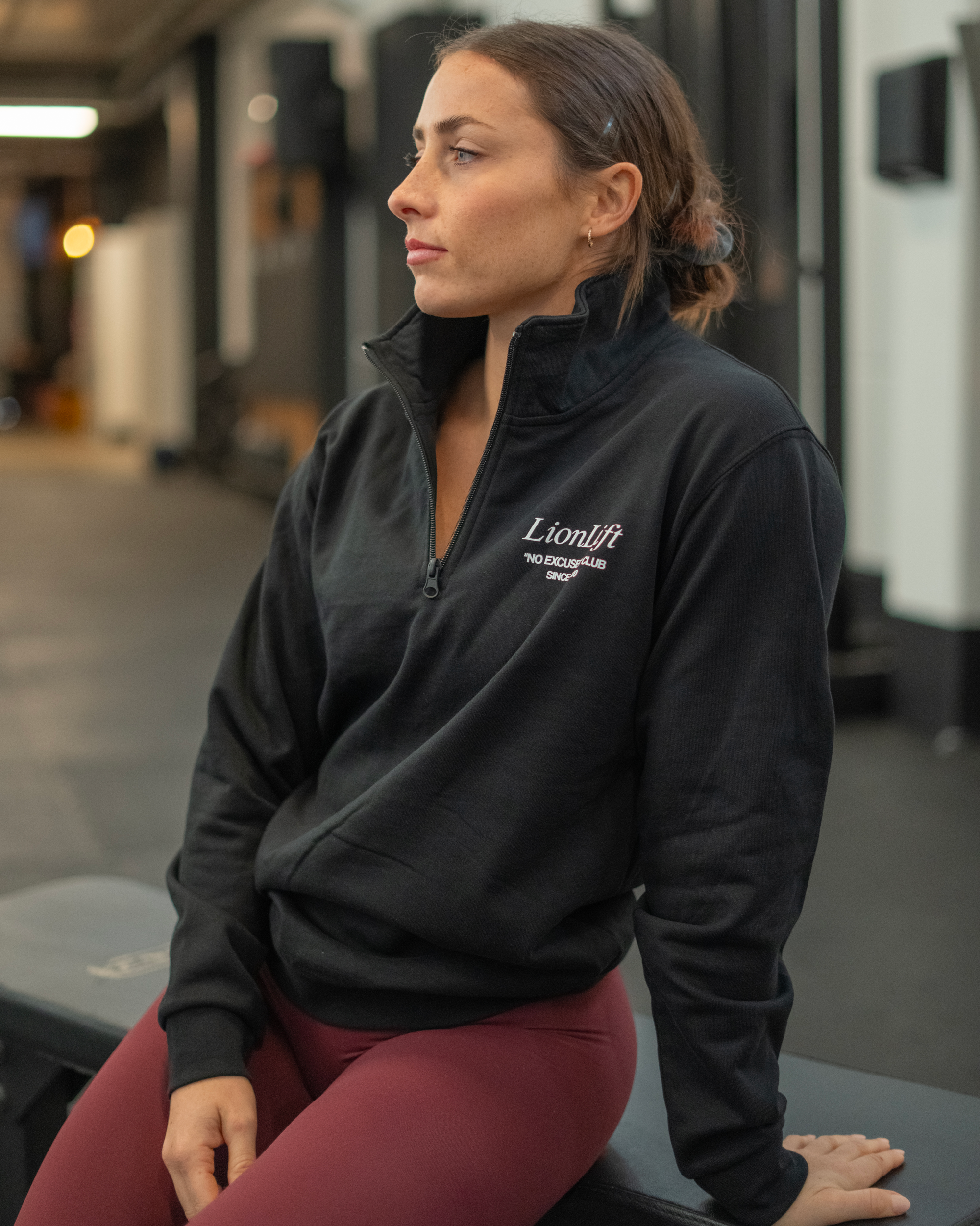 HALF-ZIPPED BLACK "NO EXCUSES" UNISEX