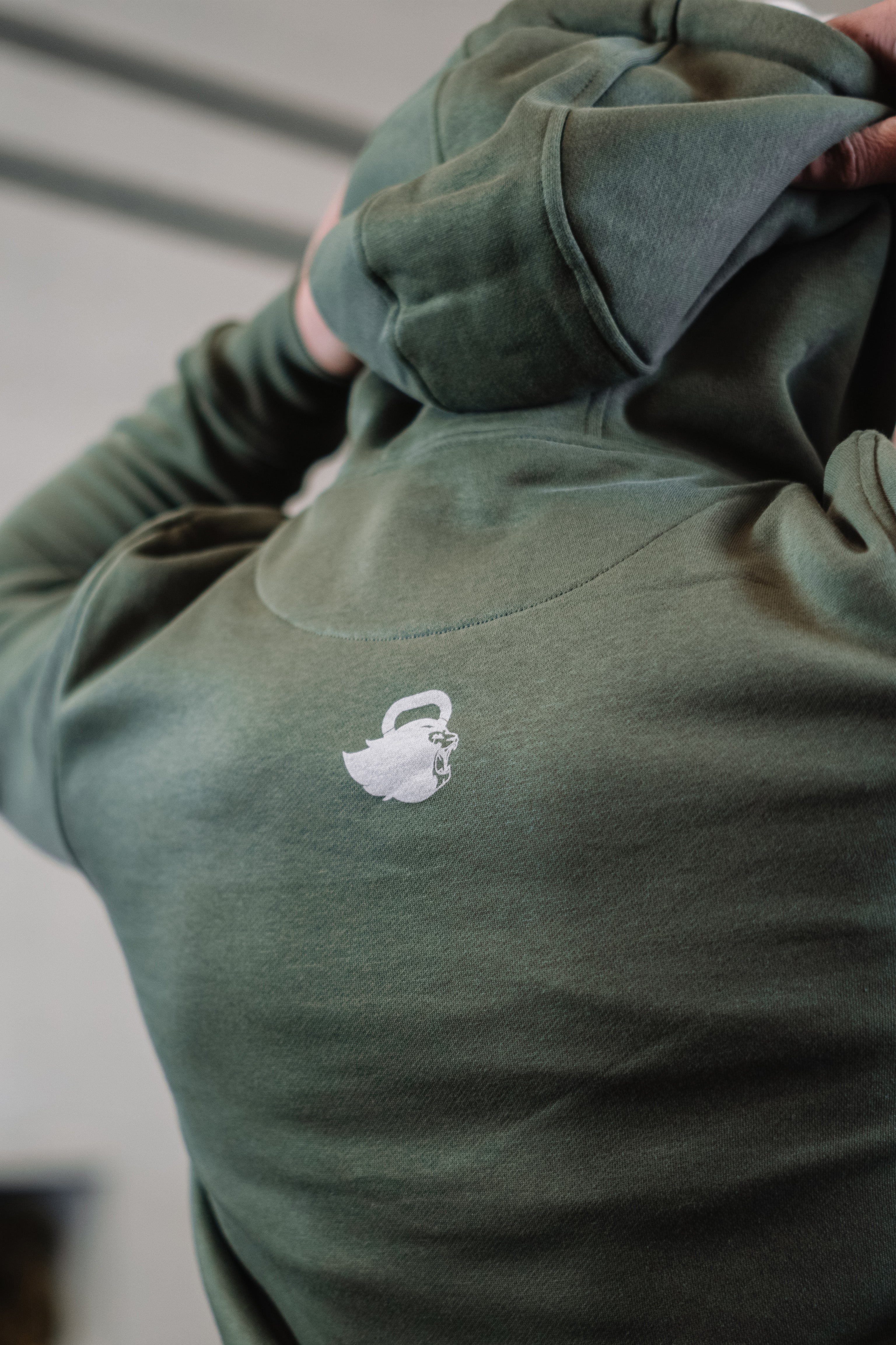 HOODIE "ESSENTIALS KAKI" UNISEX