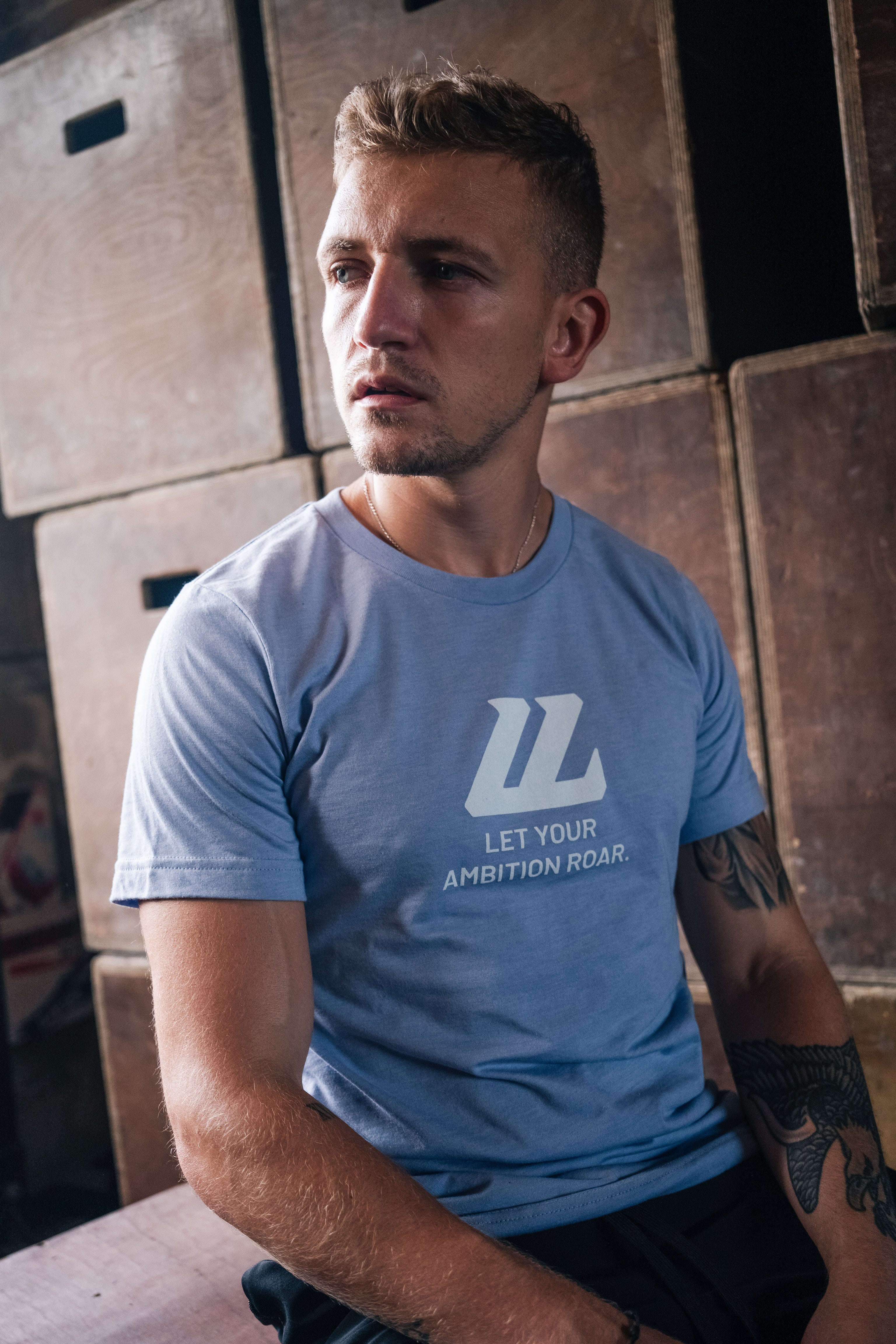 T-SHIRT "AMBITIOUS" MOONBLUE HOMME