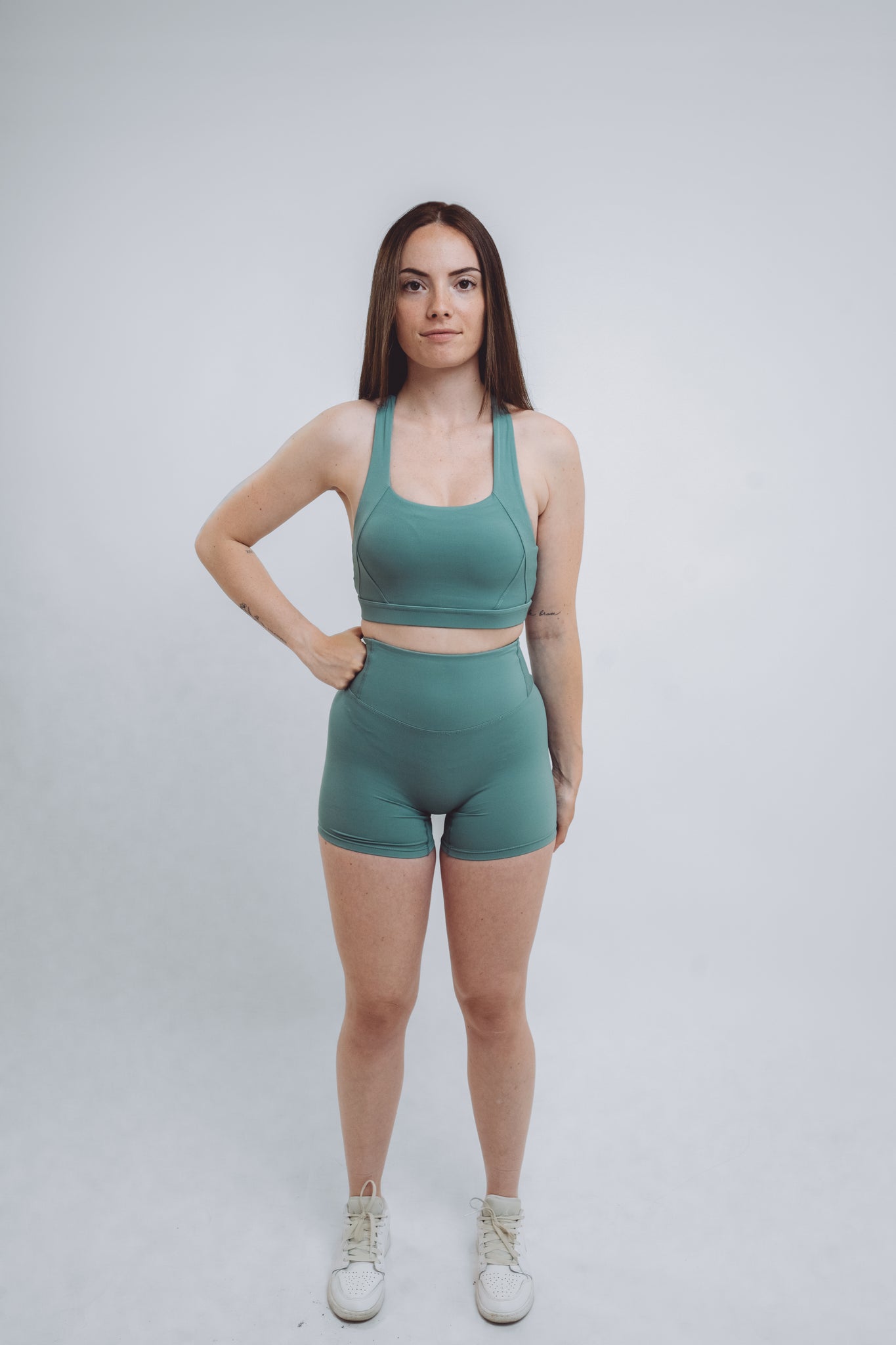 BOOTY SHORT CURVYBACK "MINT"