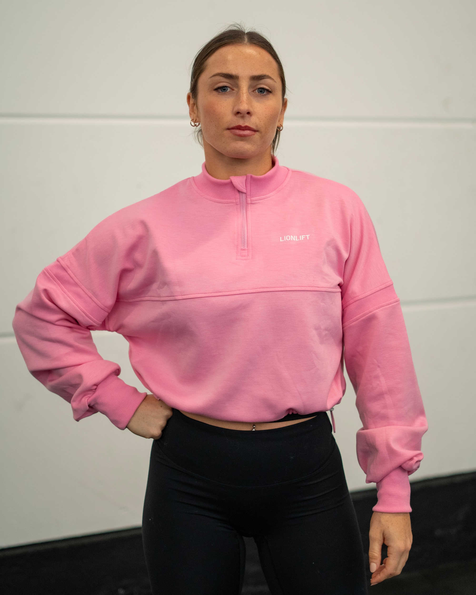 HALF-ZIPPED CROPPED PINKY